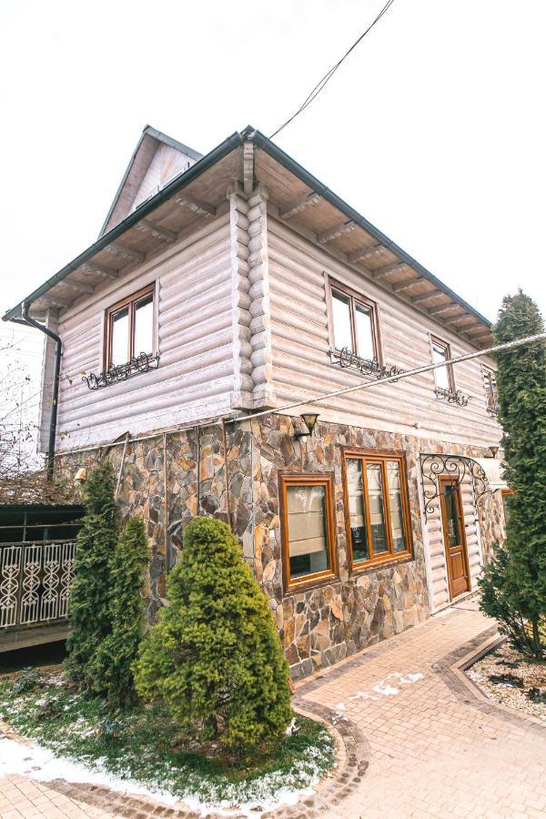 Котедж У Марка Yaremche Exterior photo